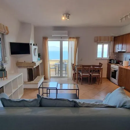 In Theologos * Theologos (Phthiotis)